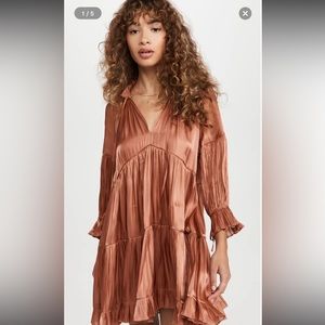 Cinq à sept iridescent dress